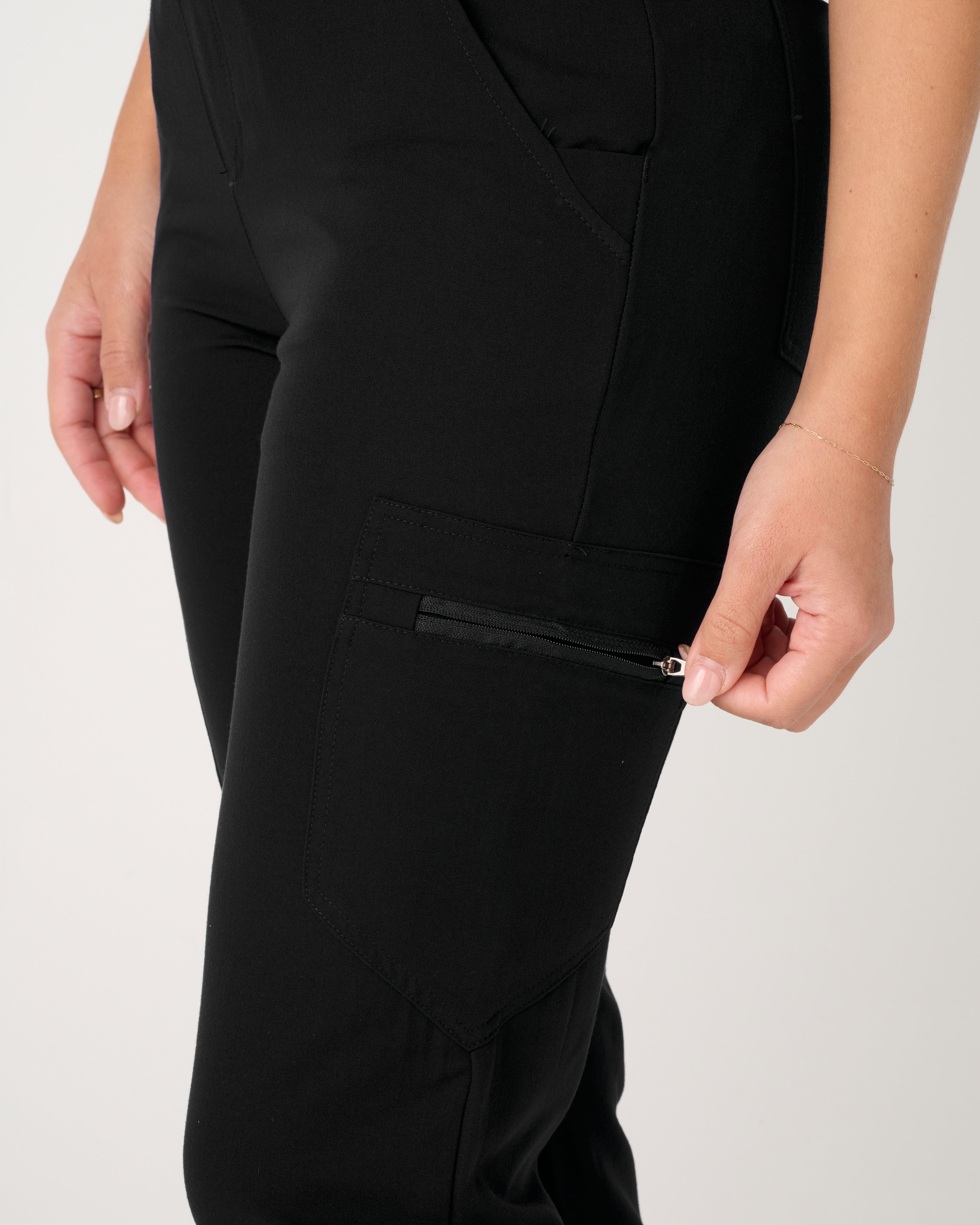 ADELAIDE Straight Leg Pants Black