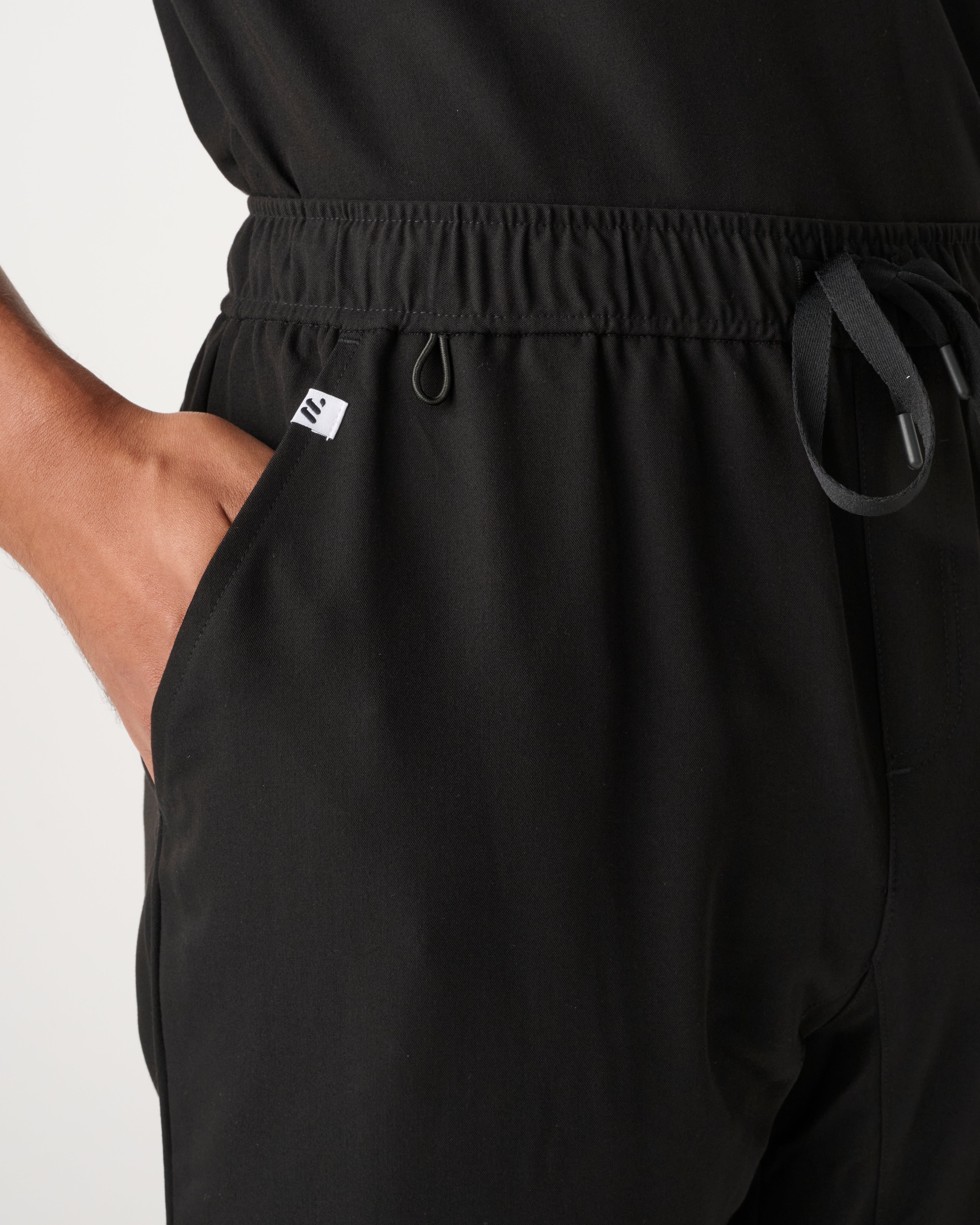 PERTH Jogger Pants Black