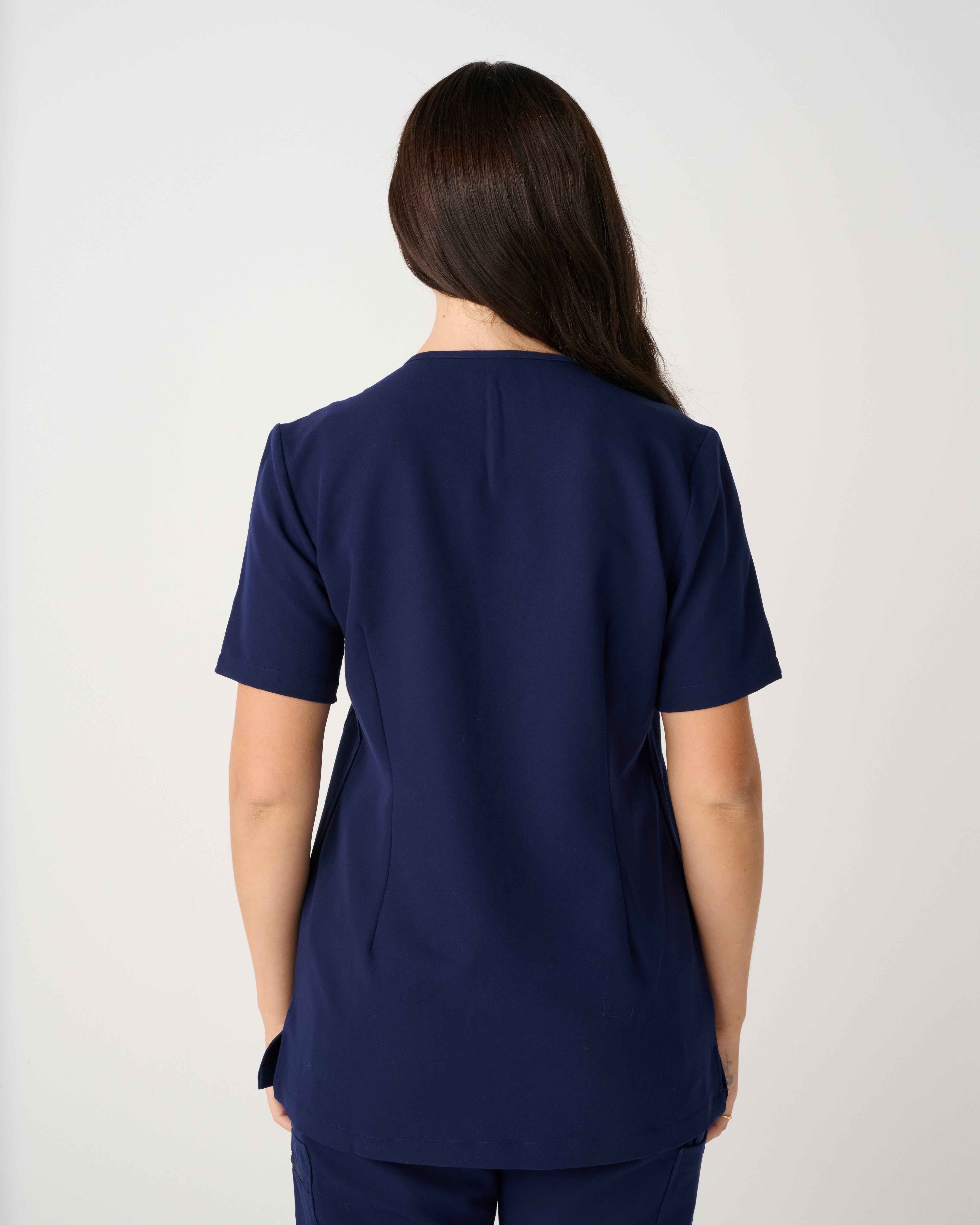MELBOURNE Three-Pocket Scrub Top Navy